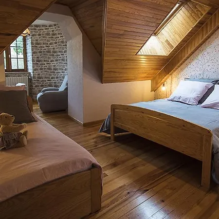 Lou Chastelou Odheteo A Aubrac Holiday home