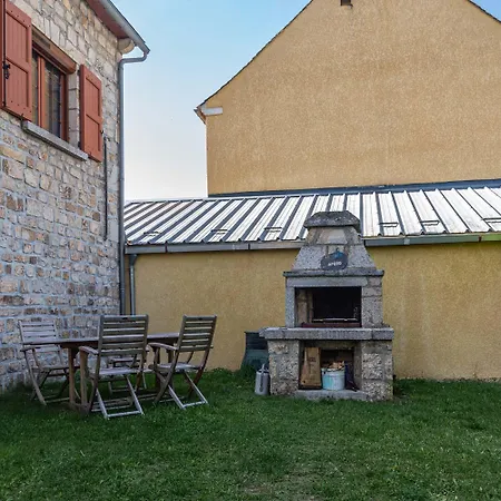 Lou Chastelou Odheteo A Aubrac * Aumont-Aubrac