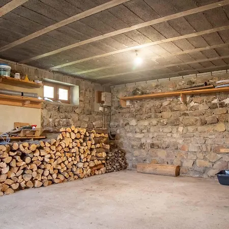 Lou Chastelou Odheteo A Aubrac * Aumont-Aubrac