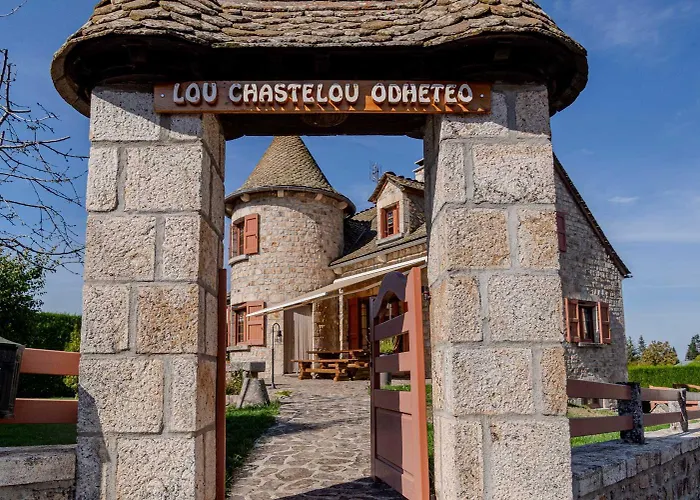 בית נופש Lou Chastelou Odheteo A Aubrac